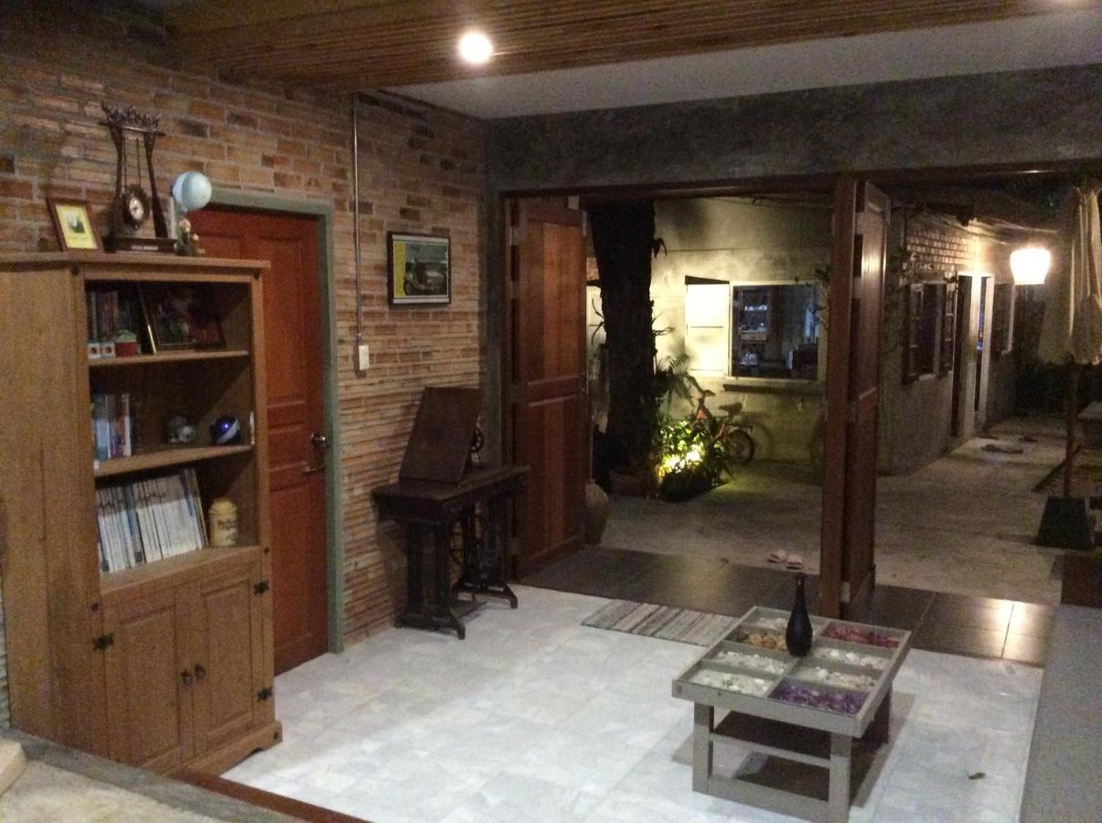 波普托Baan Yaimai Boutique Samui公寓 外观 照片