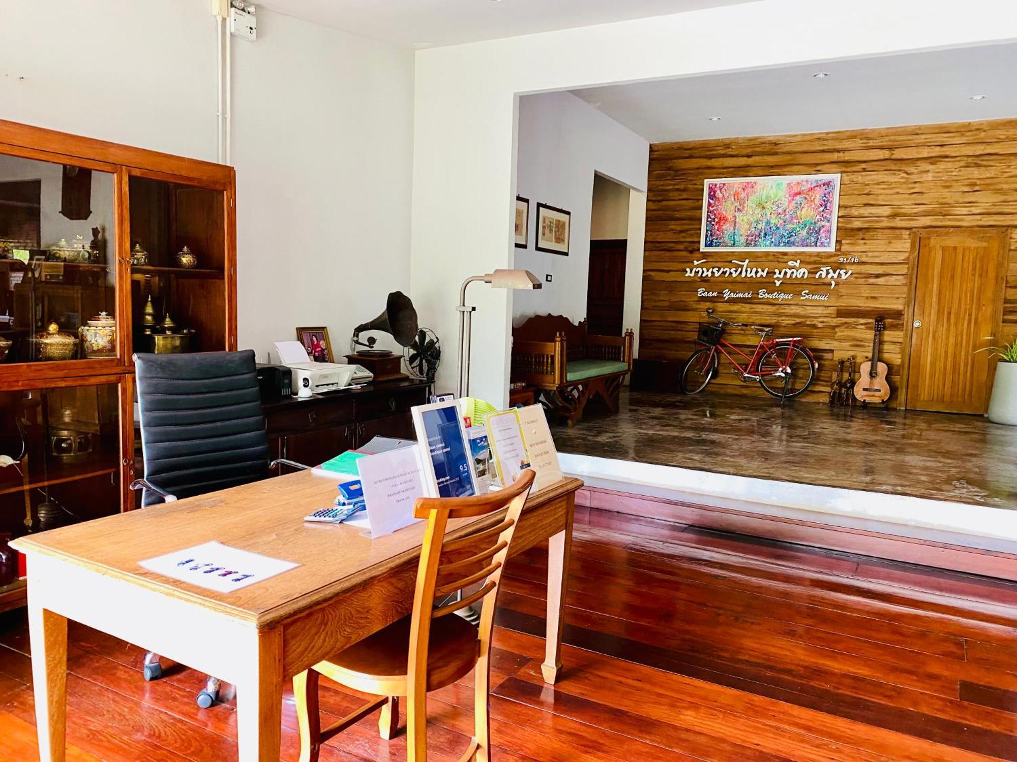 波普托Baan Yaimai Boutique Samui公寓 外观 照片